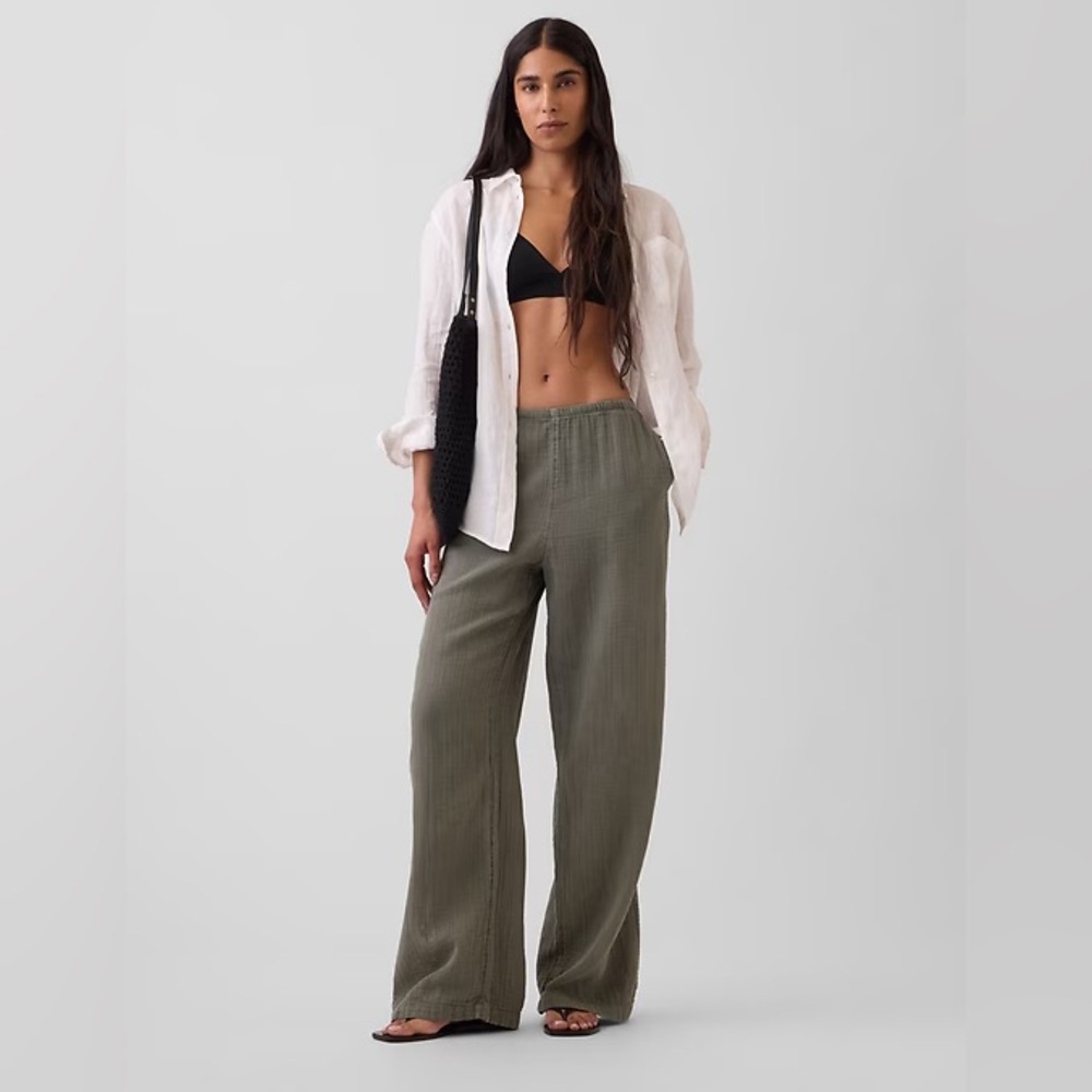 NWT! GAP Gauze Easy Split-Hem Pants - Size Small 🖤 877642 - Picture 6 of 9